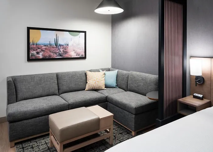 Hyatt Place Phoenix Hotel
