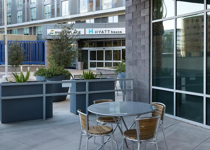 Hotel Hyatt Place Phoenix 4*