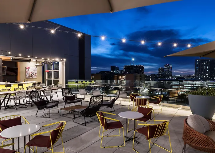 Hyatt Place Phoenix Hotel