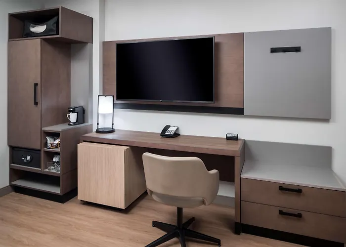 Hyatt Place Phoenix Hotel Tempe